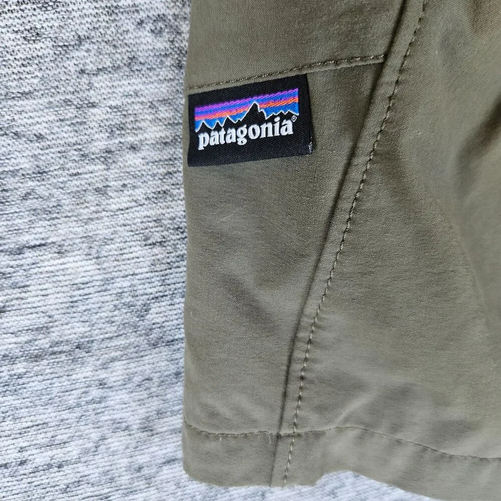 Patagonia Mens Landfarer Bike Shorts 12” Army Green Size 30 Stretch Lightweight